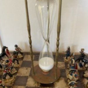 BRASS HOUR GLASS - PERFECT CONDITION.